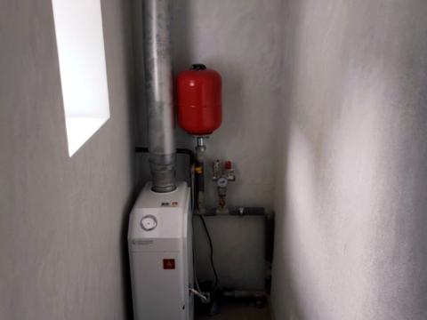 будинок за адресою Василя Вишиваного вул. (Свєтлова)