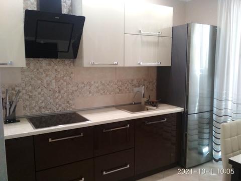 квартира за адресою Академіка Глушкова просп., 9-Д