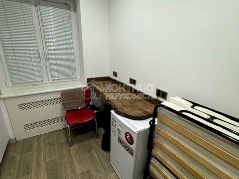 комерційна за адресою Науки, 37