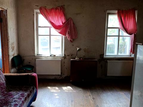 будинок за адресою Фіалкова