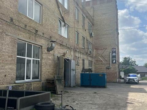 коммерческая по адресу Горького ул., 8