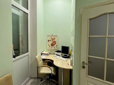 комерційна за адресою Київ, Січових Стрільців вул. (Артема), 42