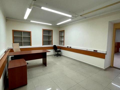 комерційна за адресою Базарна вул., 89