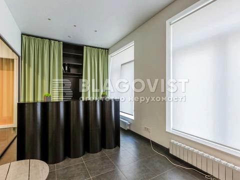 коммерческая по адресу Новоселицкая ул., 7