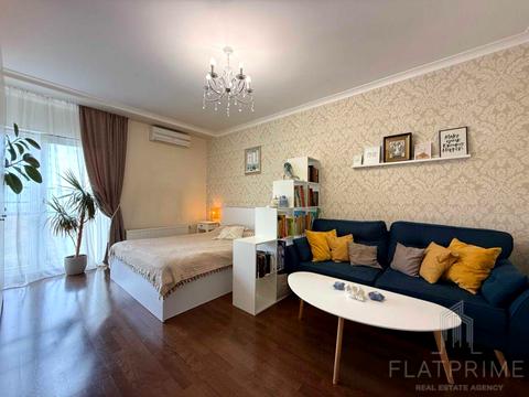 квартира за адресою Регенераторна вул., 4 к1-9