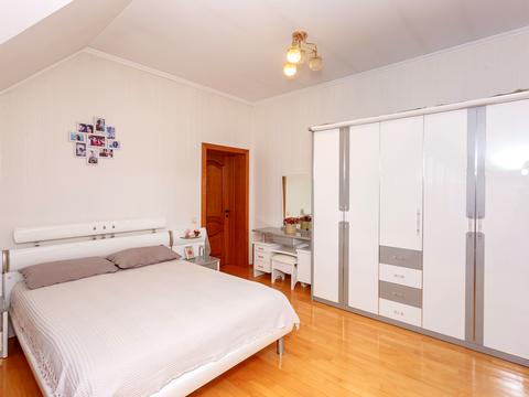 будинок за адресою Князя Святослава