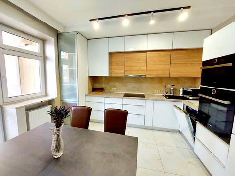 квартира за адресою Жасминова вул., 9