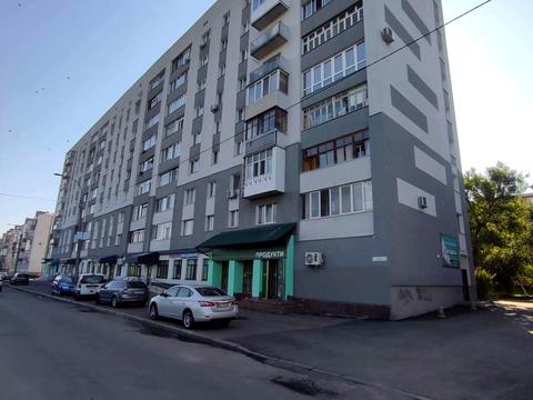 квартира по адресу вул. Набережна, 14