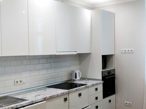 квартира за адресою Рея Бредбері вул., 2