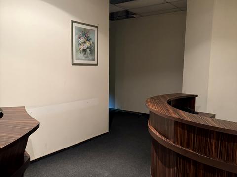 комерційна за адресою Євгена Чикаленка вул. (Пушкінська), 32-Б