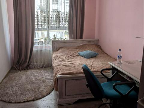 квартира за адресою Довженка вул., 37