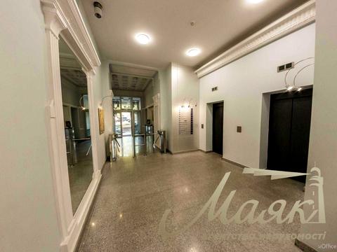 коммерческая по адресу Музейний пер., 4