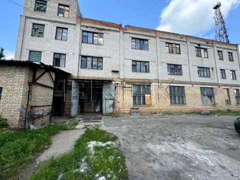 коммерческая по адресу Горького ул., 8