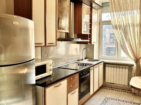 квартира по адресу Институтская ул., 24/7