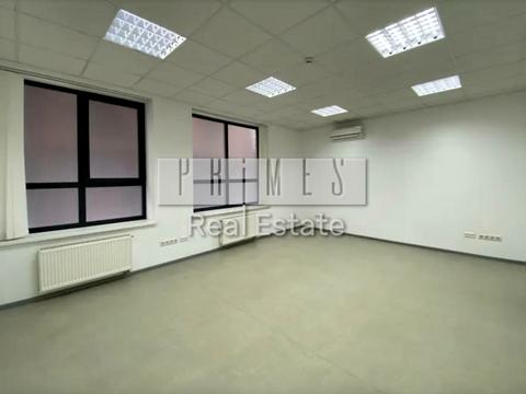 комерційна за адресою Красилівська вул., 5