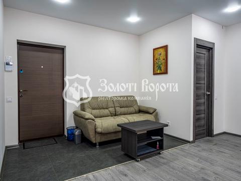 квартира за адресою Любомира Гузара просп. (Космонавта Комарова), 11