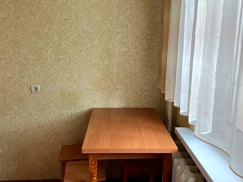 квартира за адресою Автозаводська вул., 15А