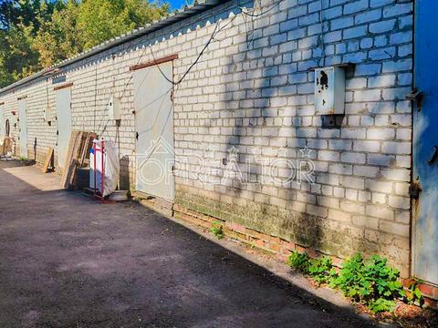 комерційна за адресою Шаляпіна вул., 52