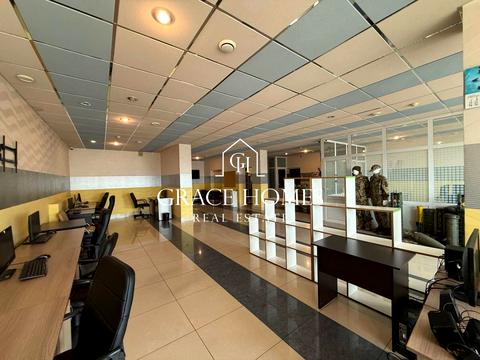 комерційна за адресою Саксаганського вул., 121