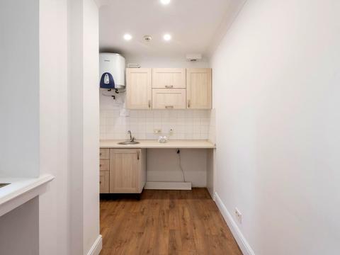 комерційна за адресою Івана Франка вул., 29