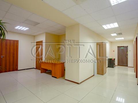 комерційна за адресою Жилянська вул., 101