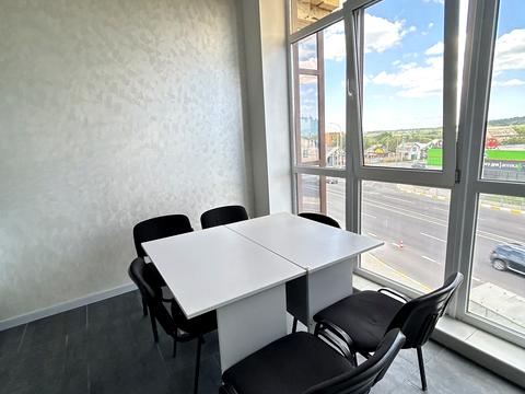 комерційна за адресою Поповича, 8А/1