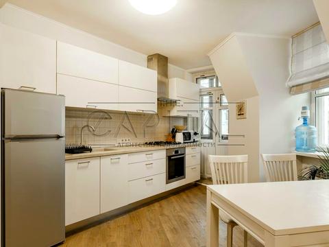 квартира по адресу Вячеслава Липинского ул. (Чапаева), 10