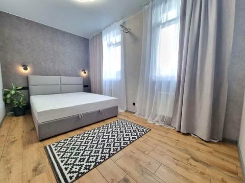 квартира по адресу Любомира Гузара просп. (Космонавта Комарова), 9б