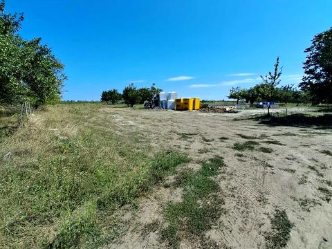 участок по адресу Полтавская ул.