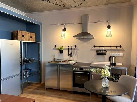 квартира за адресою Дніпровська набережна вул., 18-Б