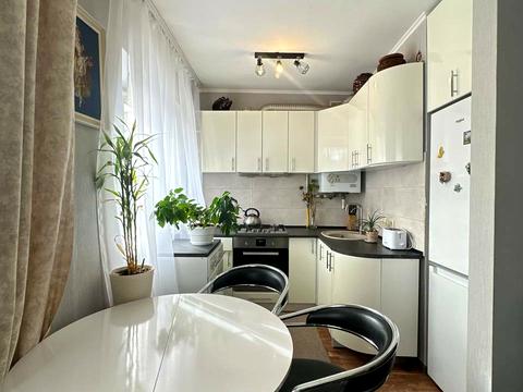 квартира по адресу Сухомлинского ул., 14