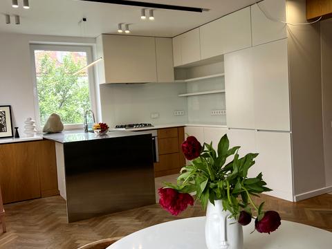 квартира за адресою Академіка Степана Рудницького вул., 34