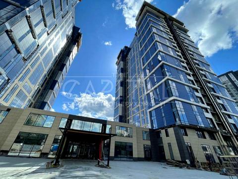 комерційна за адресою Звіринецька вул., 72