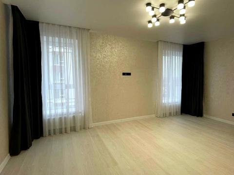 квартира за адресою Отця Івана Блавацького вул., 18