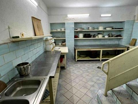 комерційна за адресою Мужайська вул., 41