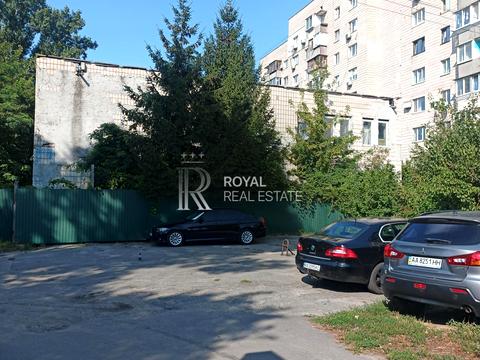 комерційна за адресою Менделєєва вул., 12