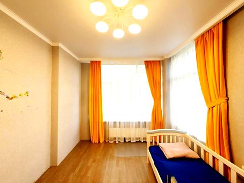 квартира за адресою Рея Бредбері вул., 2