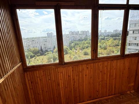 квартира за адресою Наталії Ужвій вул., 112