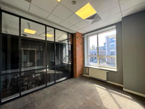 комерційна за адресою Олени Теліги вул., 6