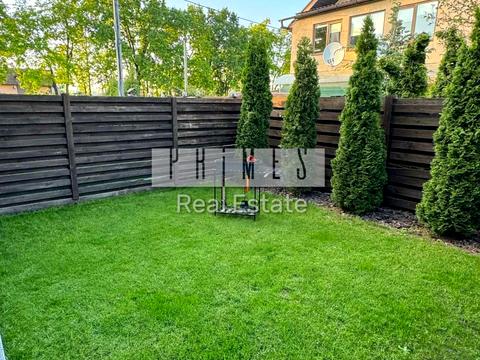 будинок за адресою Соборна вул. ()