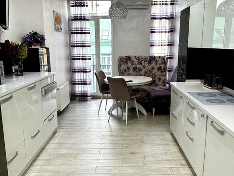 квартира за адресою Регенераторна вул., 4