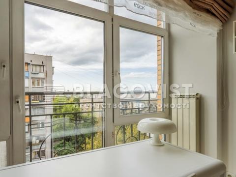 квартира за адресою Почайнинська вул., 70