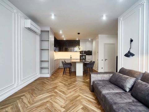 будинок за адресою Перлинна вул. ..