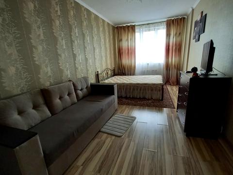 квартира за адресою Наталії Ужвій вул., 12