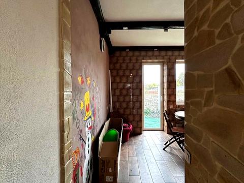 дом по адресу Дніпровська