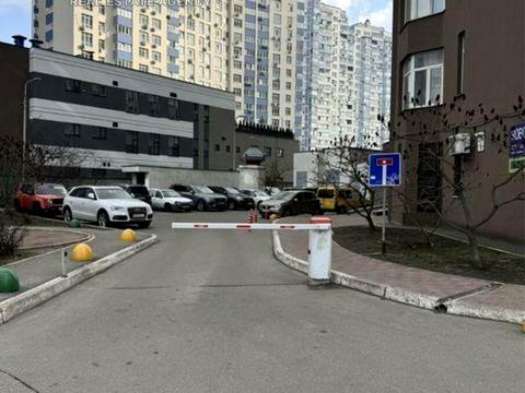квартира за адресою Олени Пчілки вул., 5
