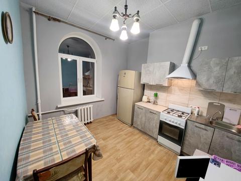 квартира за адресою Дмитра Яворницького просп. (Карла Маркса), 100
