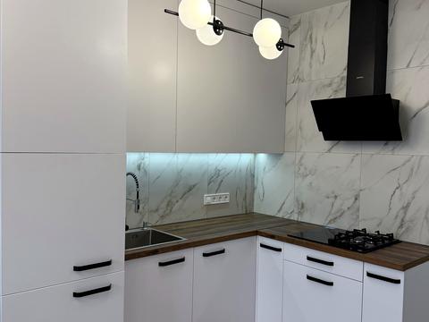 квартира по адресу с. Святопетровское,  ул., 1