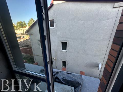 квартира за адресою Степана Бандери просп., 16
