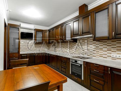 комерційна за адресою Київ, Кловський узвіз, 7a